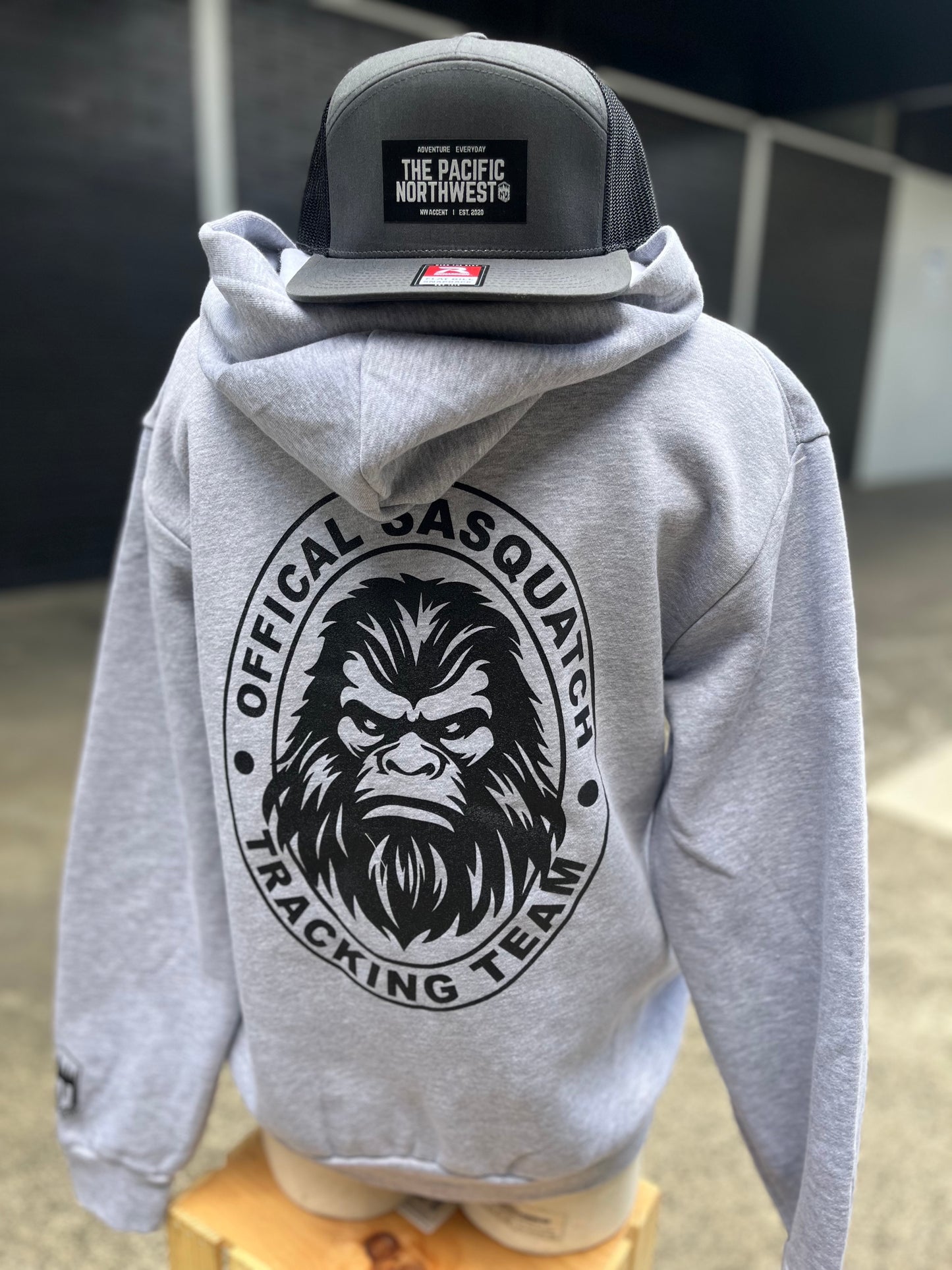 SASQUATCH TRACKING Zip-Up
